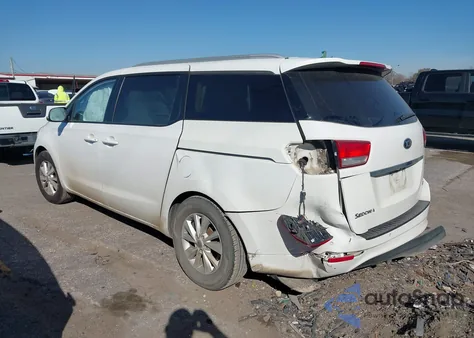 2015 Kia Sedona Lx z USA, uszkodzony, nr VIN KNDMB5C16F6027853